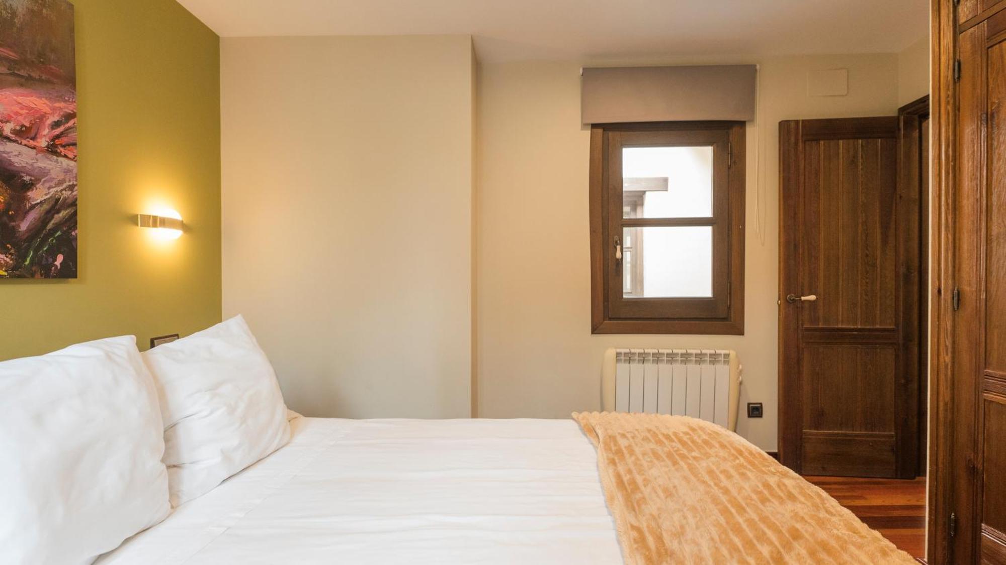 Apartamentos Las Teresitas Junto A La Catedral Toledo Cameră foto