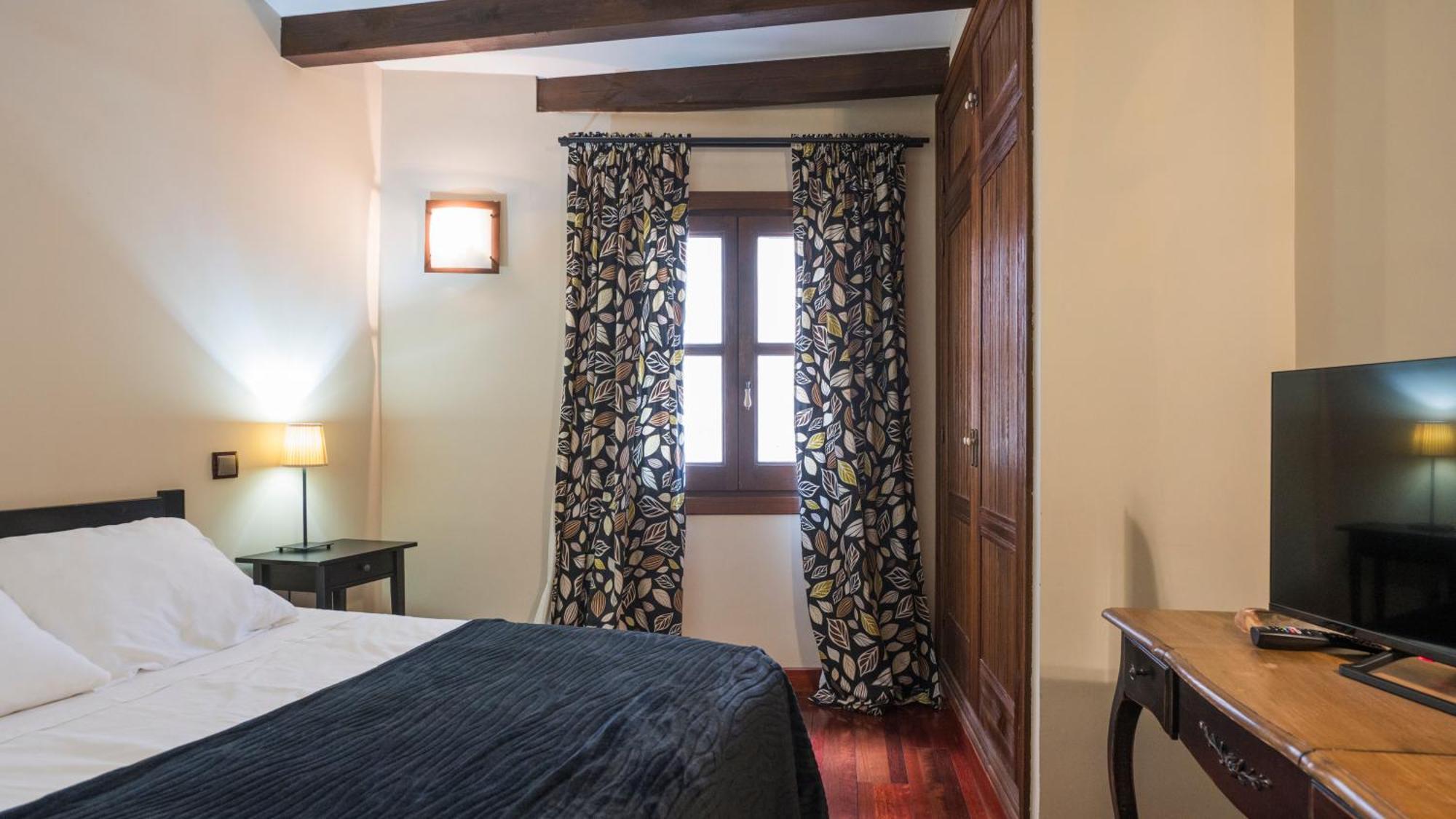 Apartamentos Las Teresitas Junto A La Catedral Toledo Cameră foto