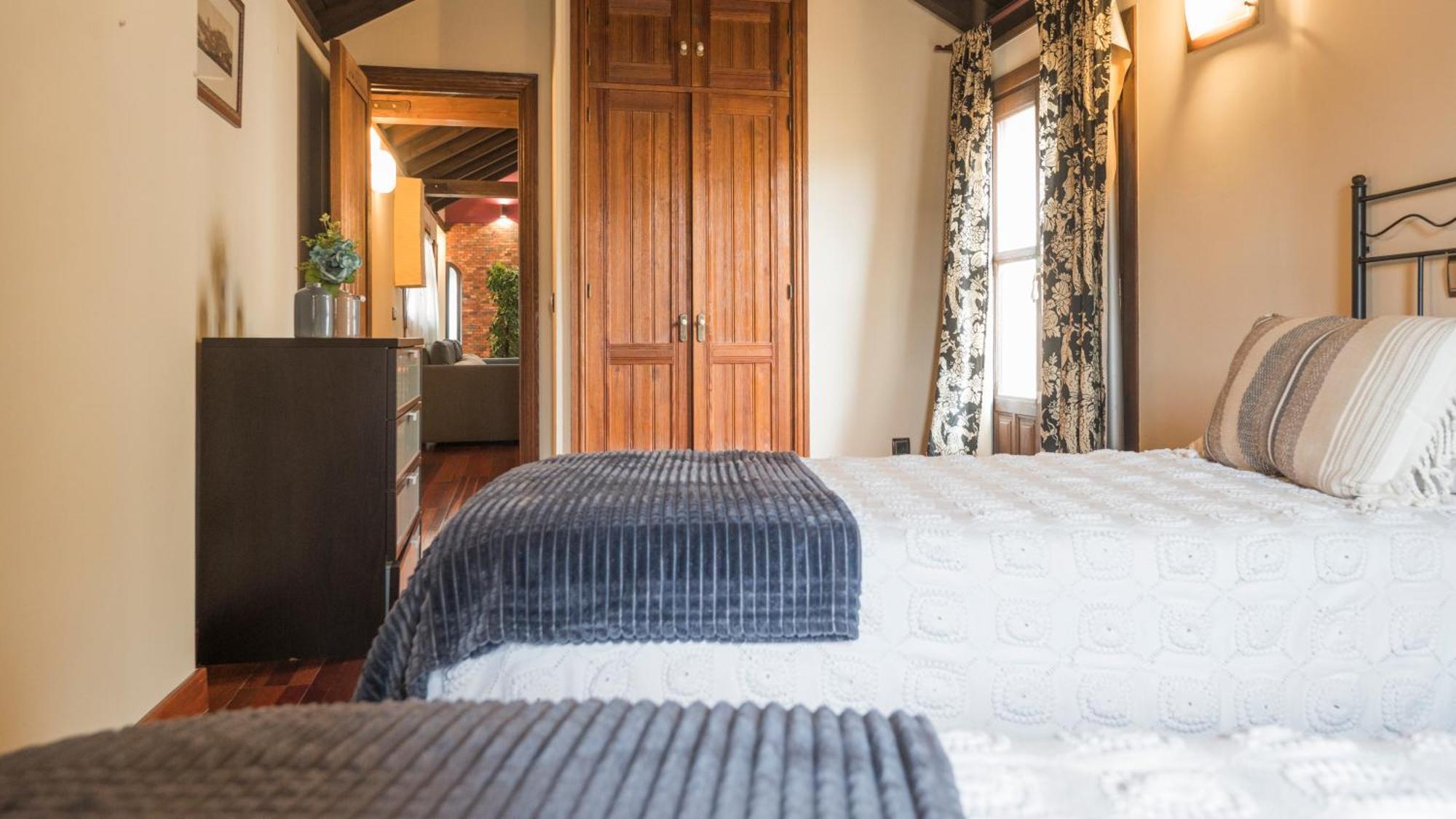 Apartamentos Las Teresitas Junto A La Catedral Toledo Cameră foto