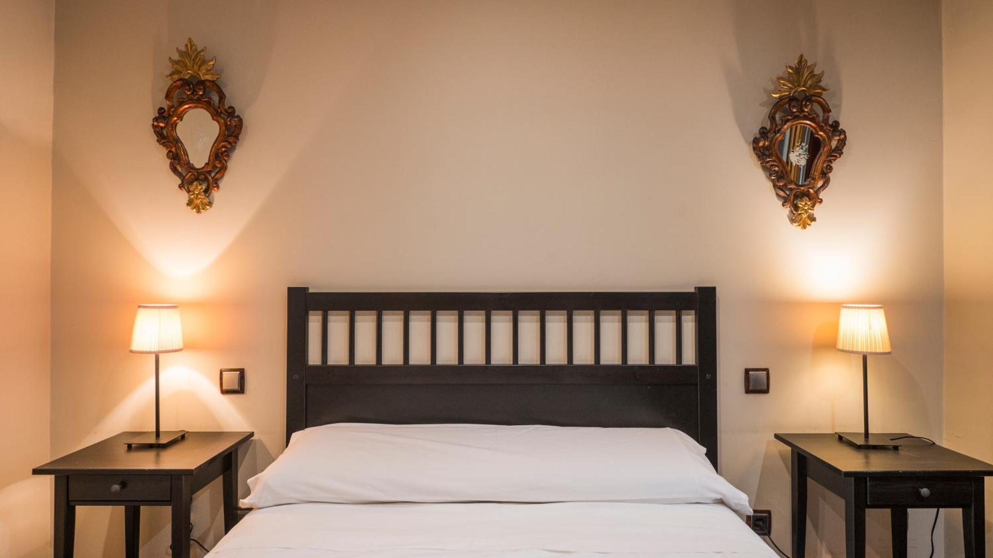 Apartamentos Las Teresitas Junto A La Catedral Toledo Cameră foto